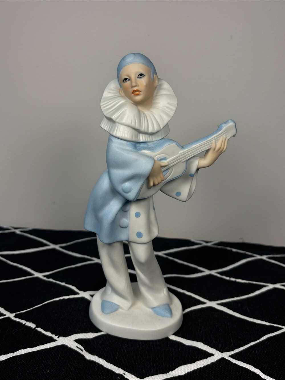 Vintage Giftcraft Pierrot Guitarist Blue Bisque Porcelain Korea 7.75" 🎭